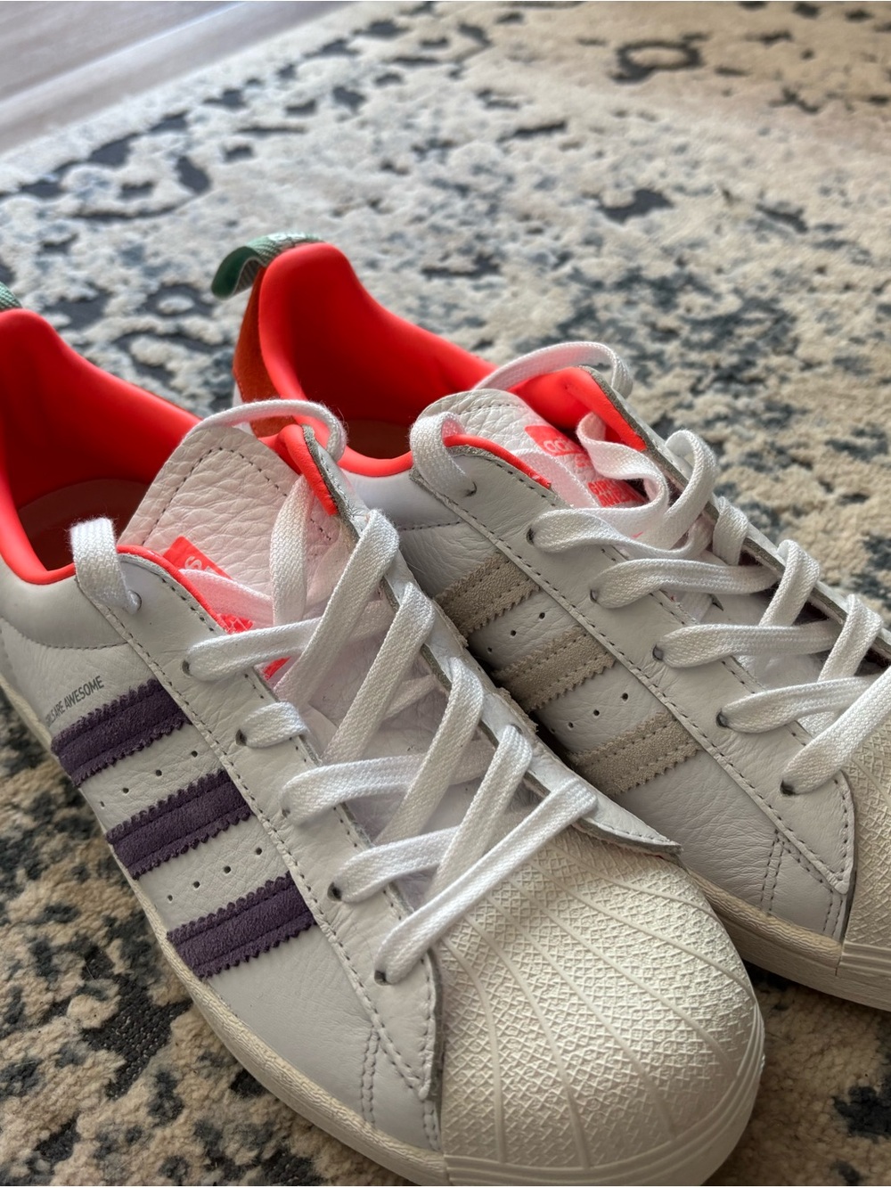 Adidas size 6 women’s